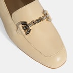 Luca Grossi Kadın Bej Taşlı Toka Aksesuarlı Deri Loafer