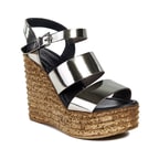 Metalik Kadın Dolgu Topuk Sandalet