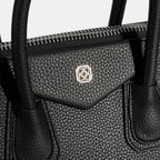 SHO-0107 AW25 KADIN OMUZ ÇANTASI