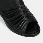 Siyah Kadın Cırt Cırtlı Deri Sandalet