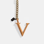 Turuncu V Harfi Deri Anahtarlık