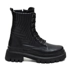 Valinda Siyah Kadın Bot