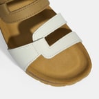 Vizon Kadın Toka Detaylı Nubuk Sandalet