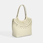 xxxKadın Beyaz Perforeli Deri Omuz Çantası