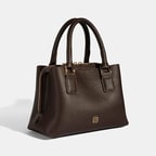 YNK-0005 AW25 KADIN OMUZ ÇANTASI