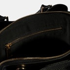 YNK-0005 AW25 KADIN OMUZ ÇANTASI