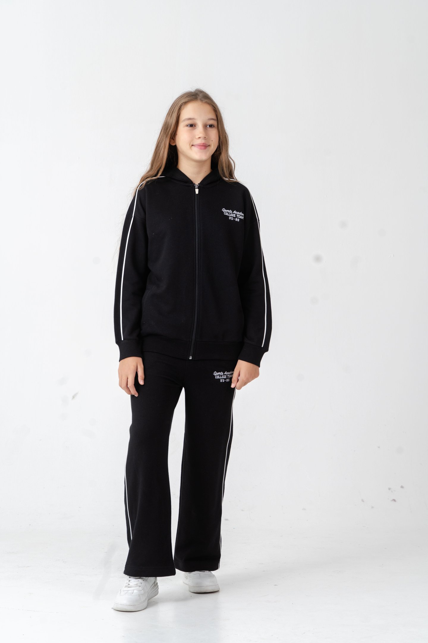Sports Academy College Team US-86 Nakışlı Kapüşonlu Ön Fermuarlı Kız Çocuk Alt Üst Eşofman Takımı