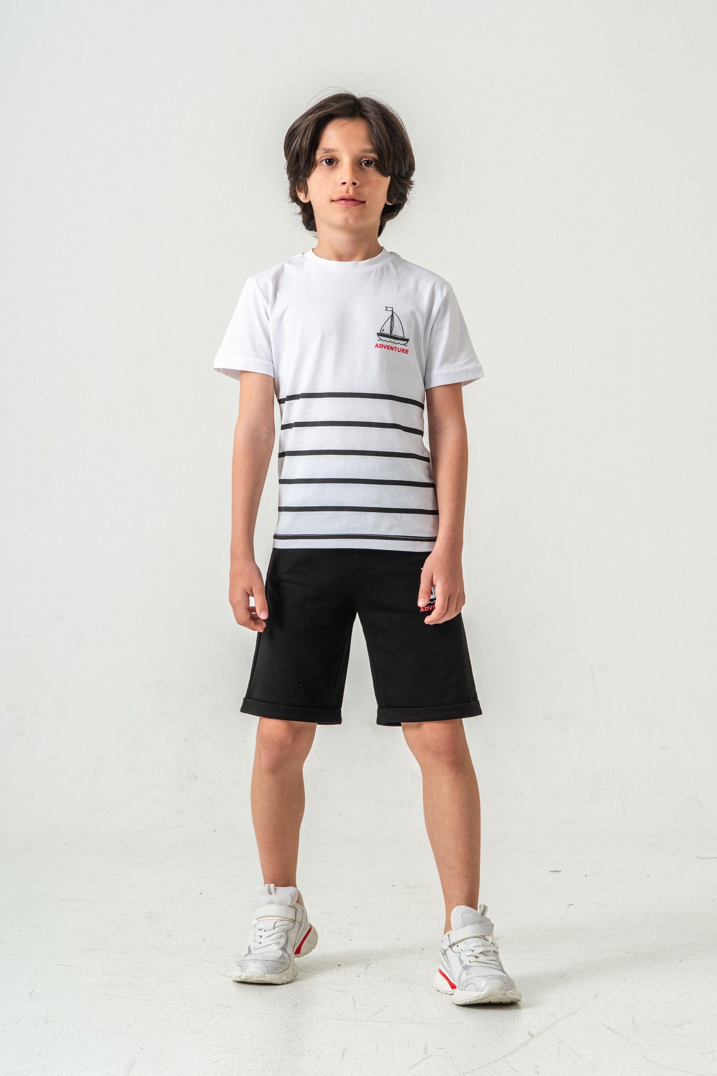 Adventure Baskılı  Erkek Çocuk Şort - Tişört Takımı