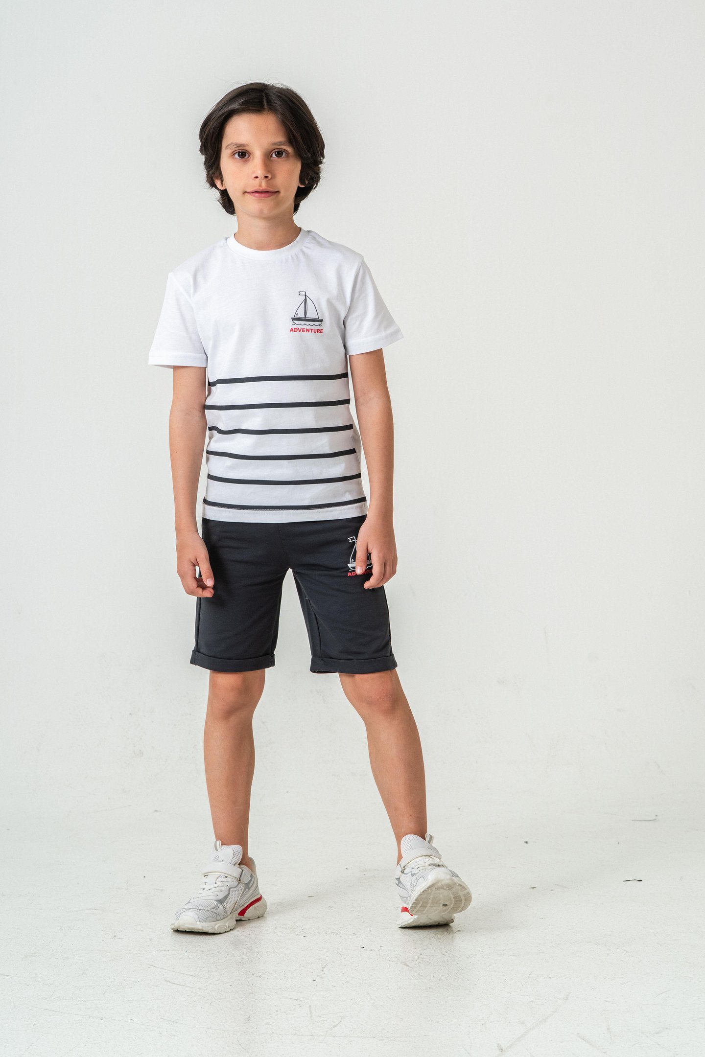 Adventure Baskılı  Erkek Çocuk Şort - Tişört Takımı