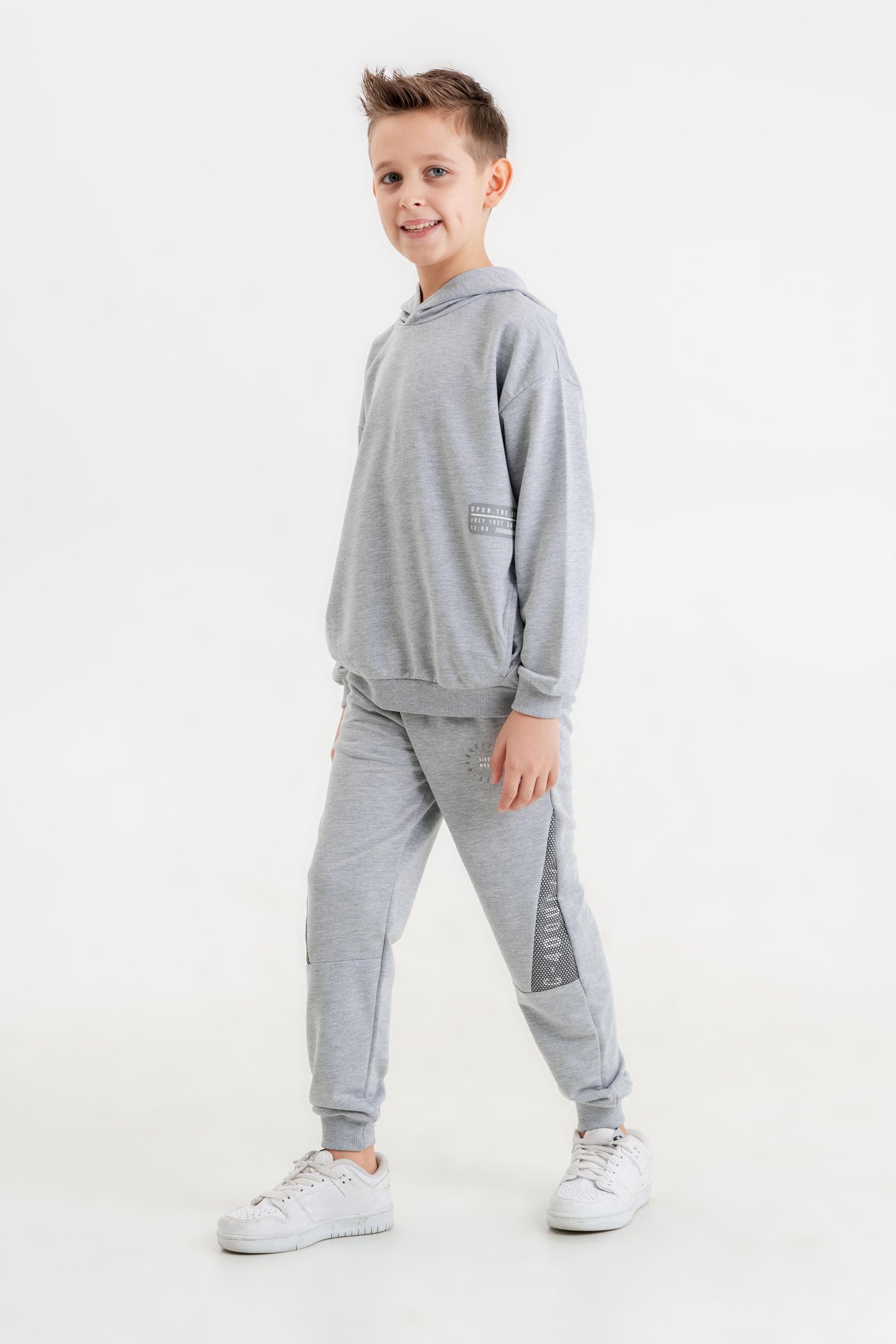 Basic Baskılı Kapüşonlu Erkek Çocuk Eşofman Takımı
