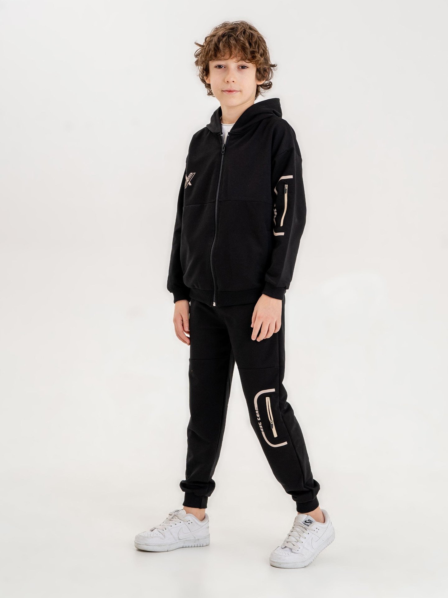Best Team Baskılı Kapüşonlu Kol Bacak Fermuar Detaylı Alt Üst Erkek Çocuk Eşofman Takımı