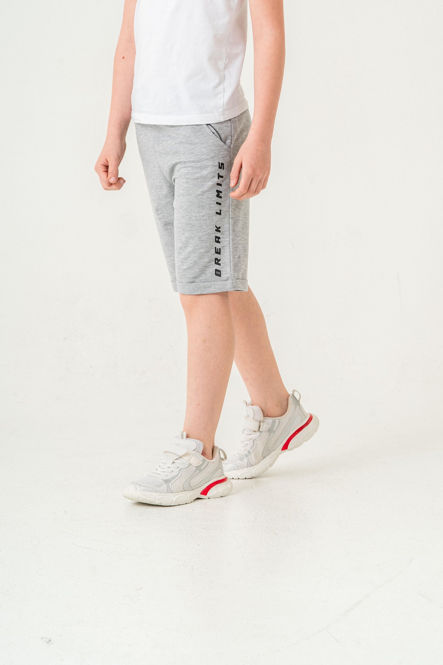 Break Limits Baskılı Arka Cepli Erkek Çocuk Şort