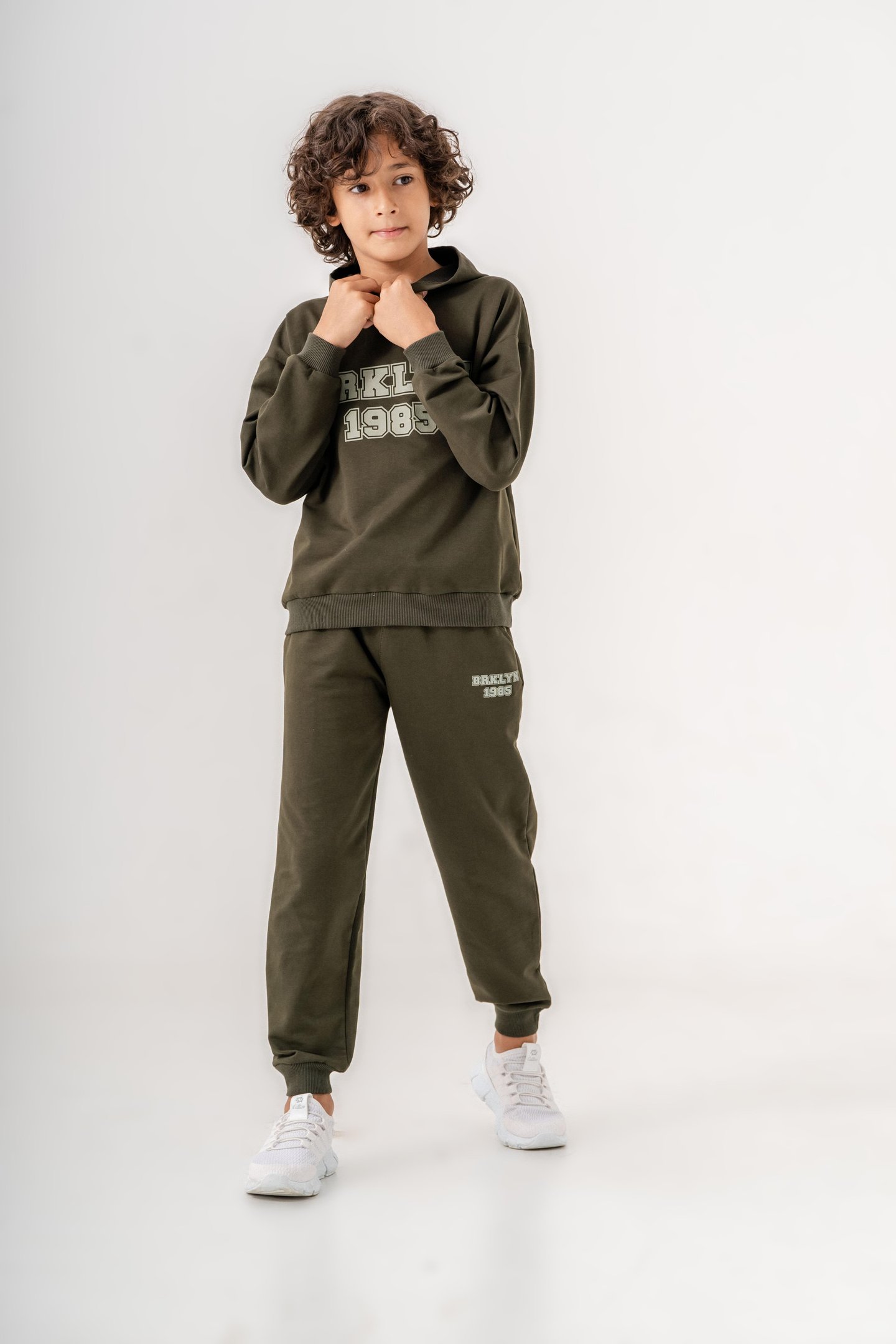 Brklyn 1985 Baskılı Kapüşonlu Erkek Çocuk Alt-Üst Eşofman Takımı