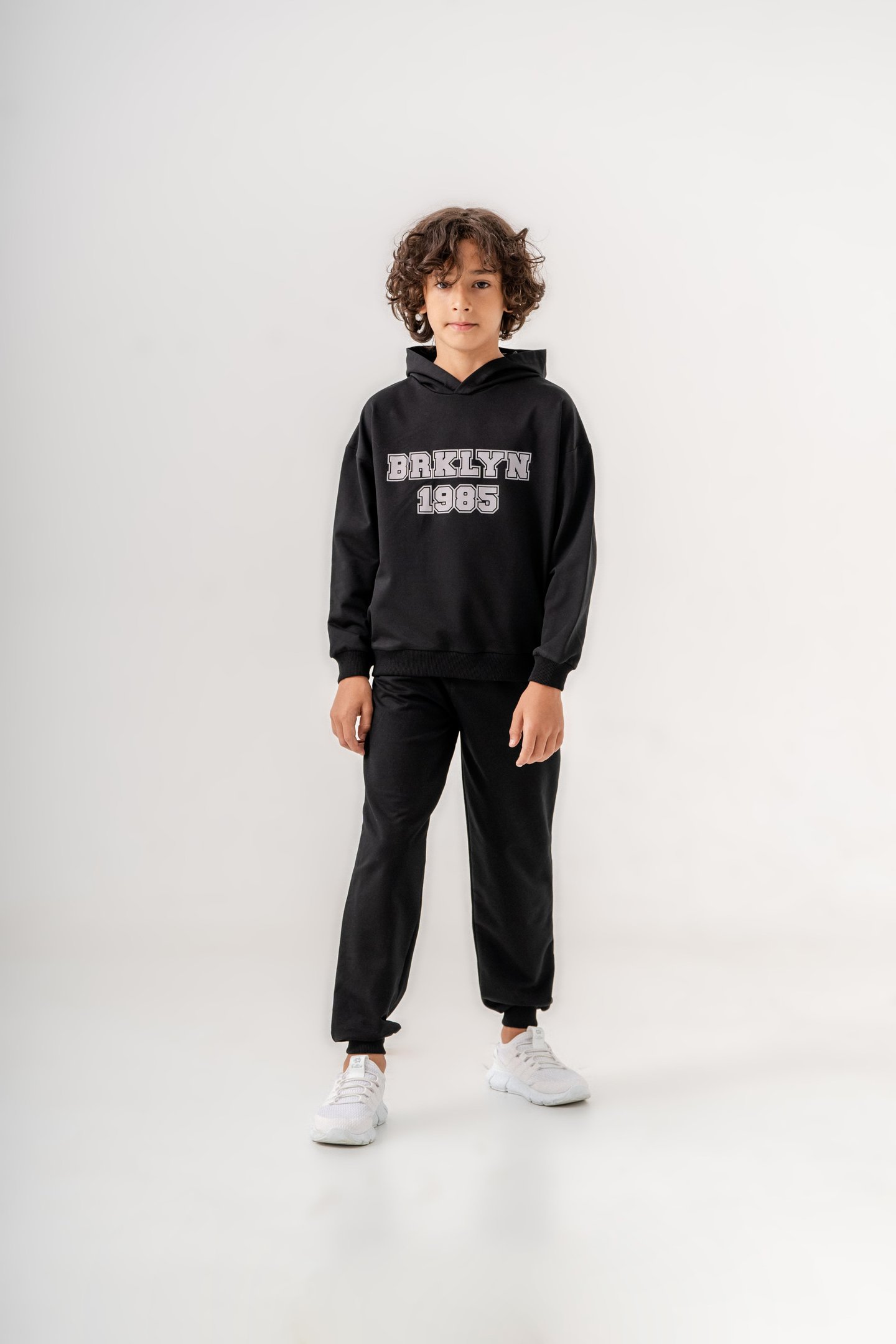 Brklyn 1985 Baskılı Kapüşonlu Erkek Çocuk Alt-Üst Eşofman Takımı