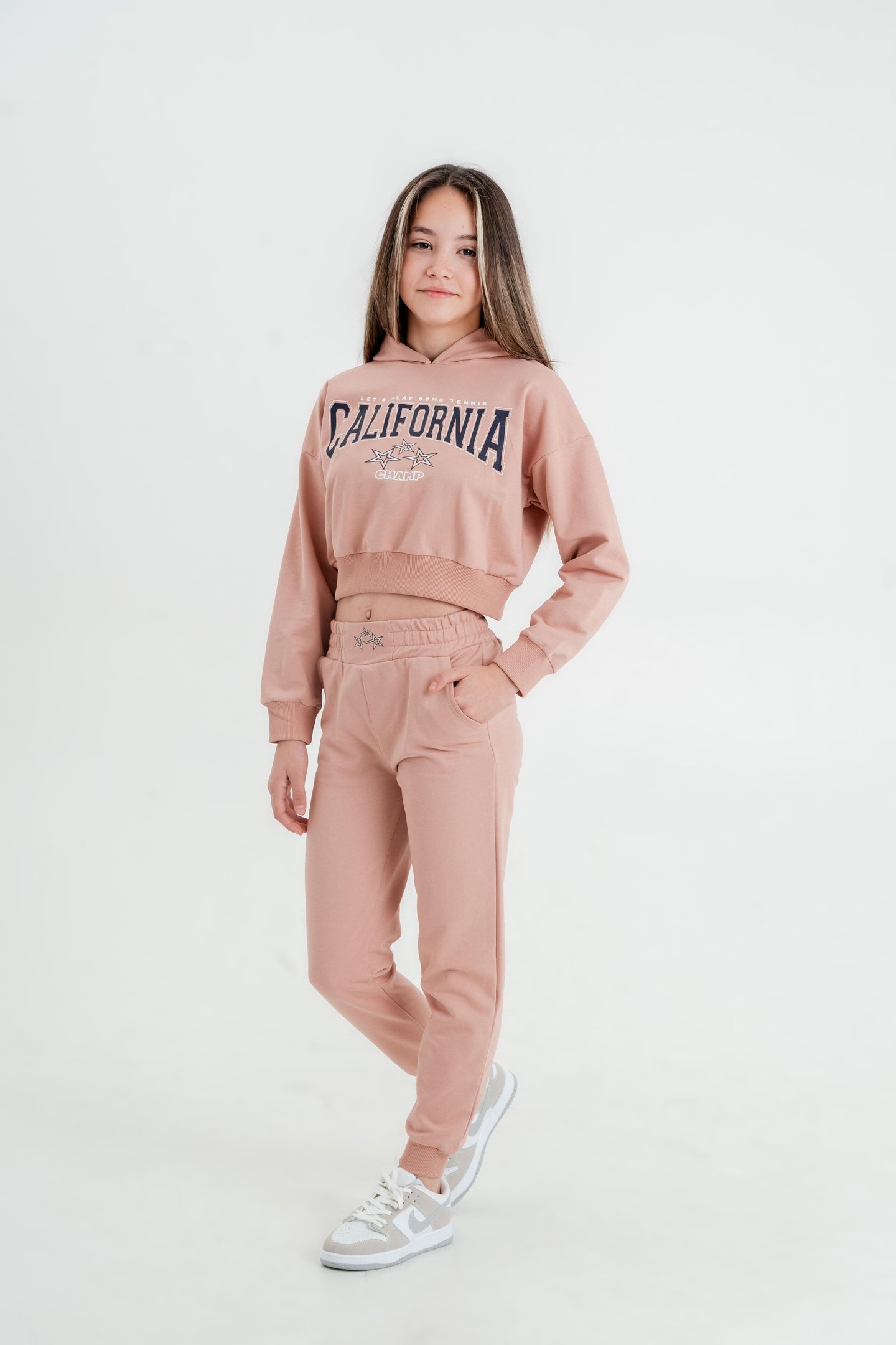 California Baskılı Crop Kapüşonlu Kız Çocuk Alt Üst Eşofman Takımı