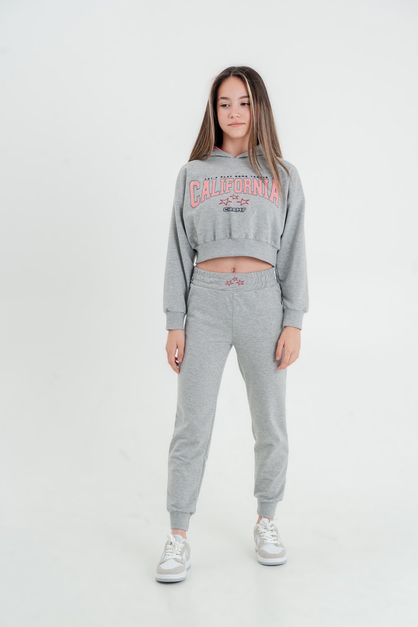 California Baskılı Crop Kapüşonlu Kız Çocuk Alt Üst Eşofman Takımı