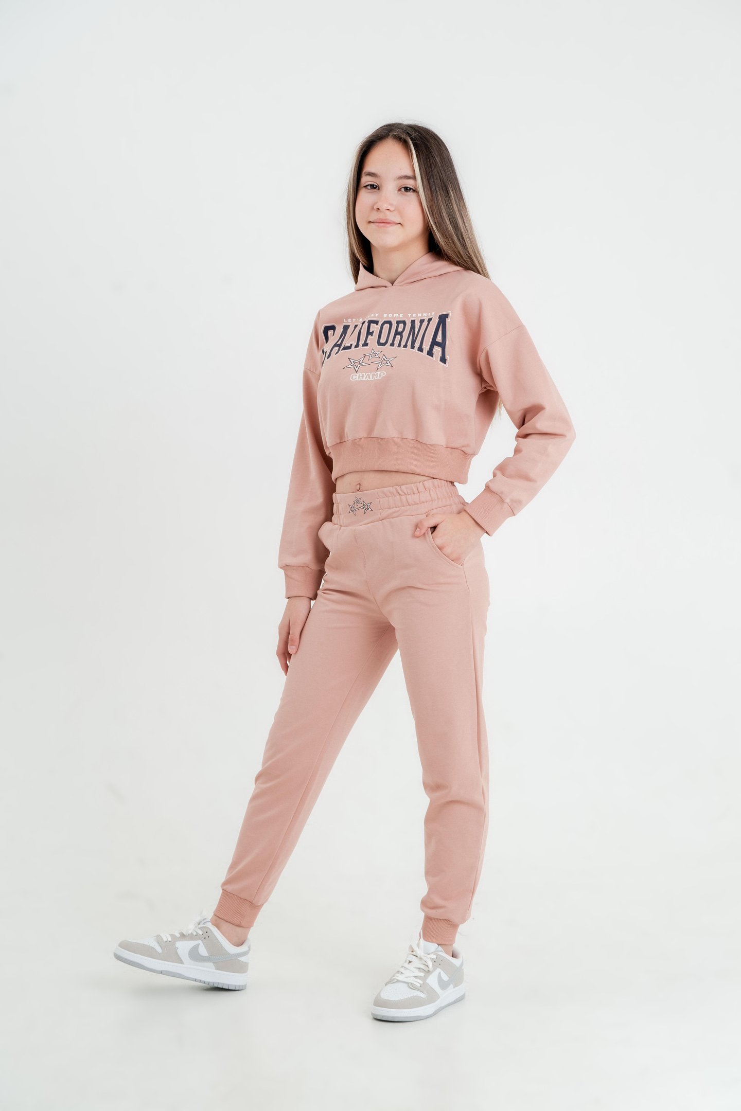 California Baskılı Crop Kapüşonlu Kız Çocuk Alt Üst Eşofman Takımı