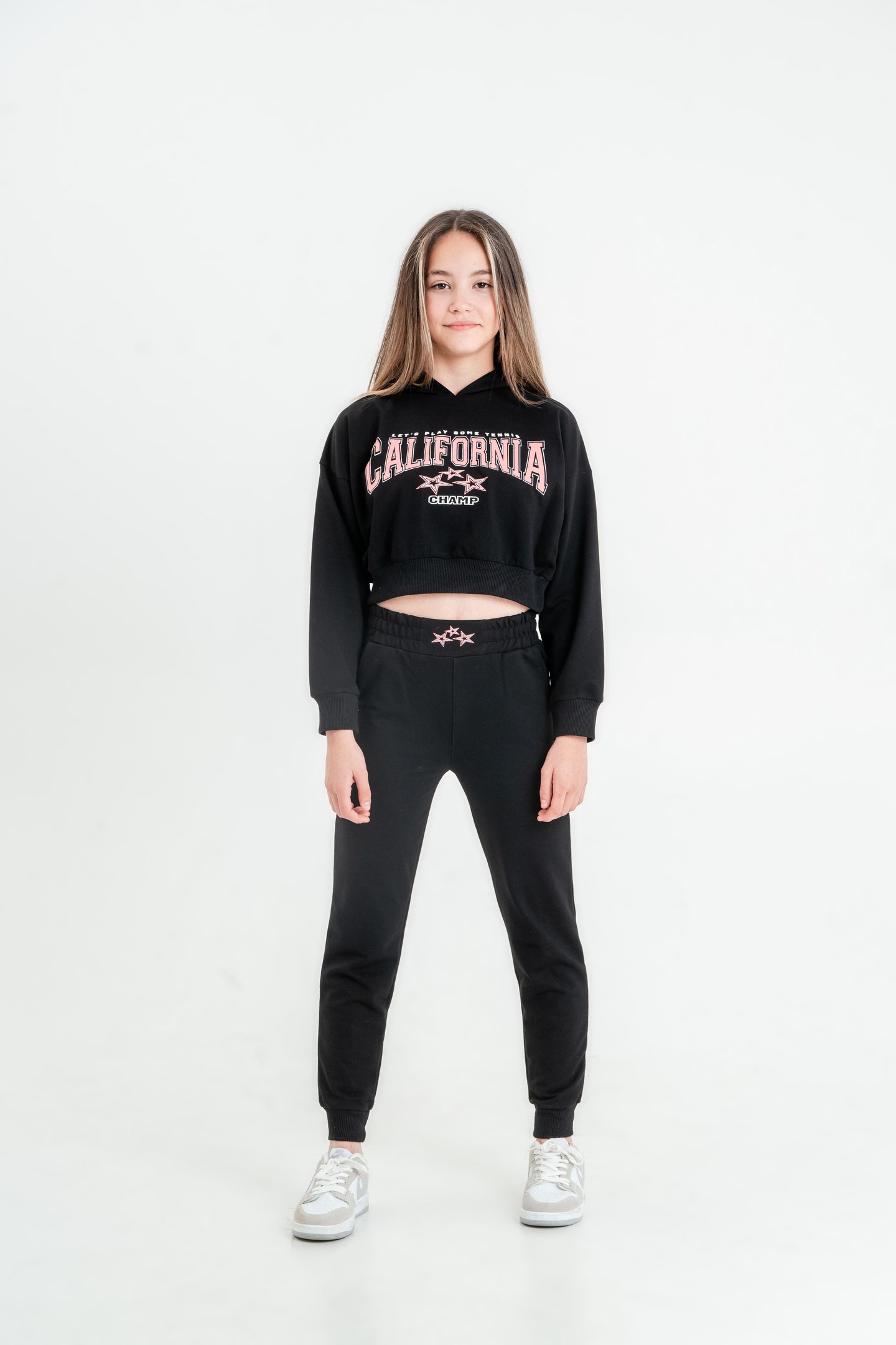 California Baskılı Crop Kapüşonlu Kız Çocuk Alt Üst Eşofman Takımı