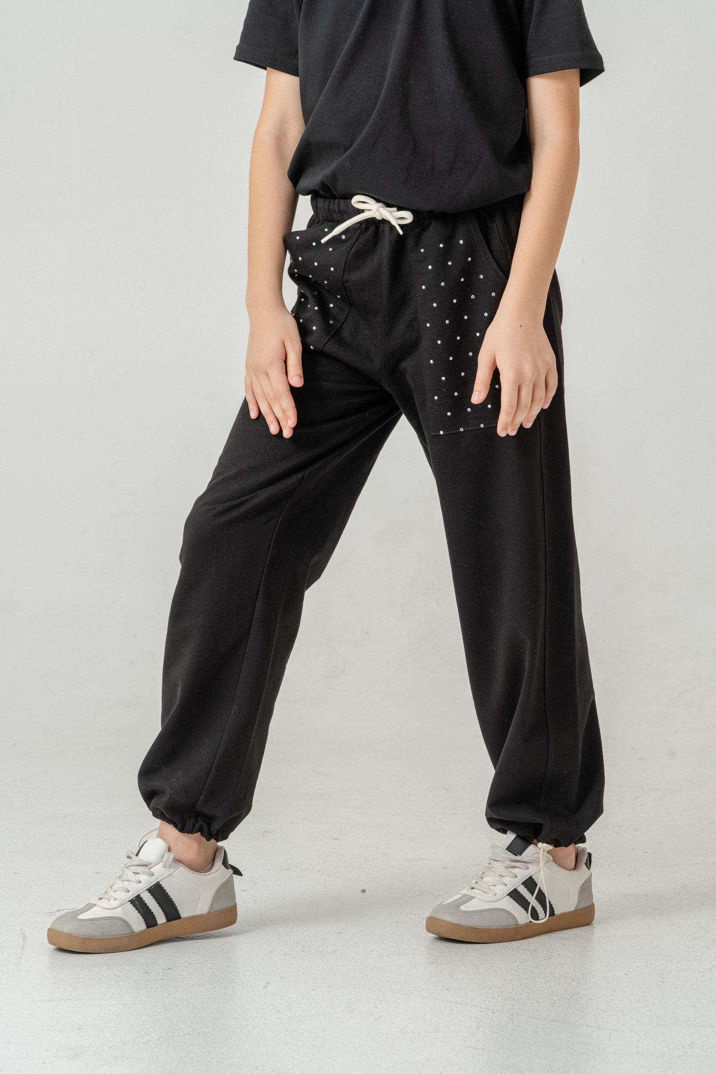 Cebi Taşlı Paça Brit Lastikli Stoperli Kız Çocuk Eşofman Altı