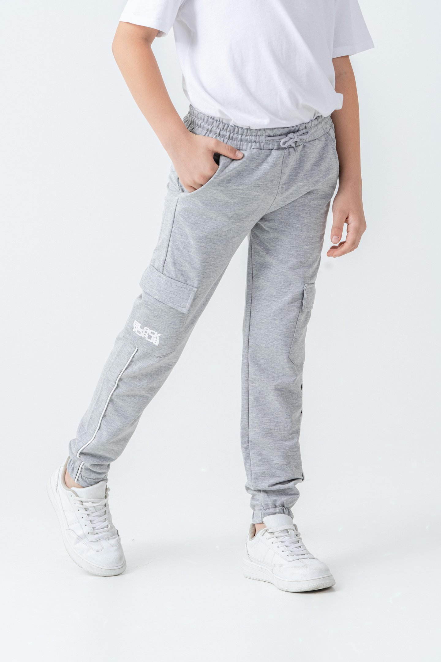 Çift Kargo Cepli Sağ Cep Baskılı Çift Bacak Biyeli Erkek Çocuk Eşofman Altı