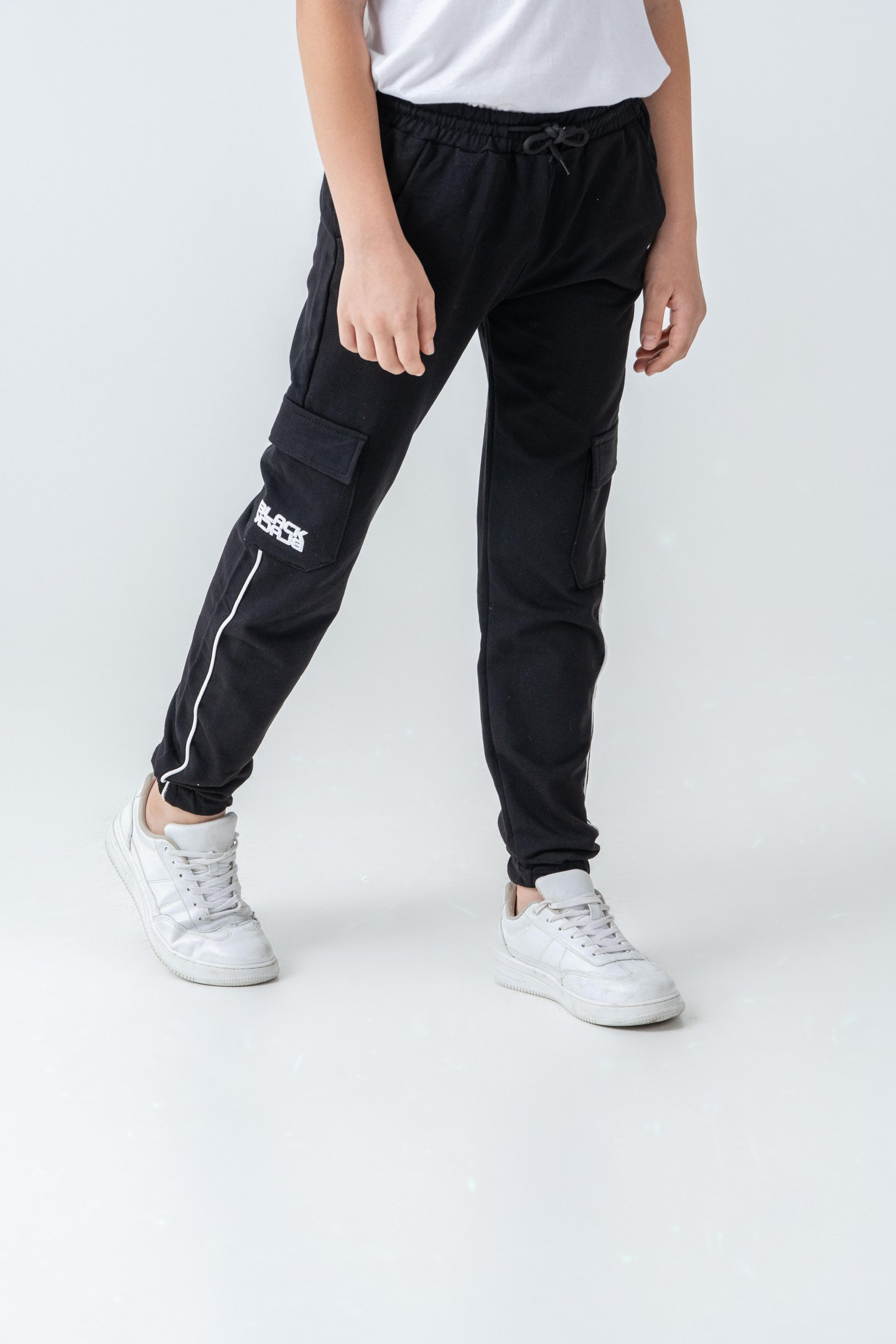 Çift Kargo Cepli Sağ Cep Baskılı Çift Bacak Biyeli Erkek Çocuk Eşofman Altı