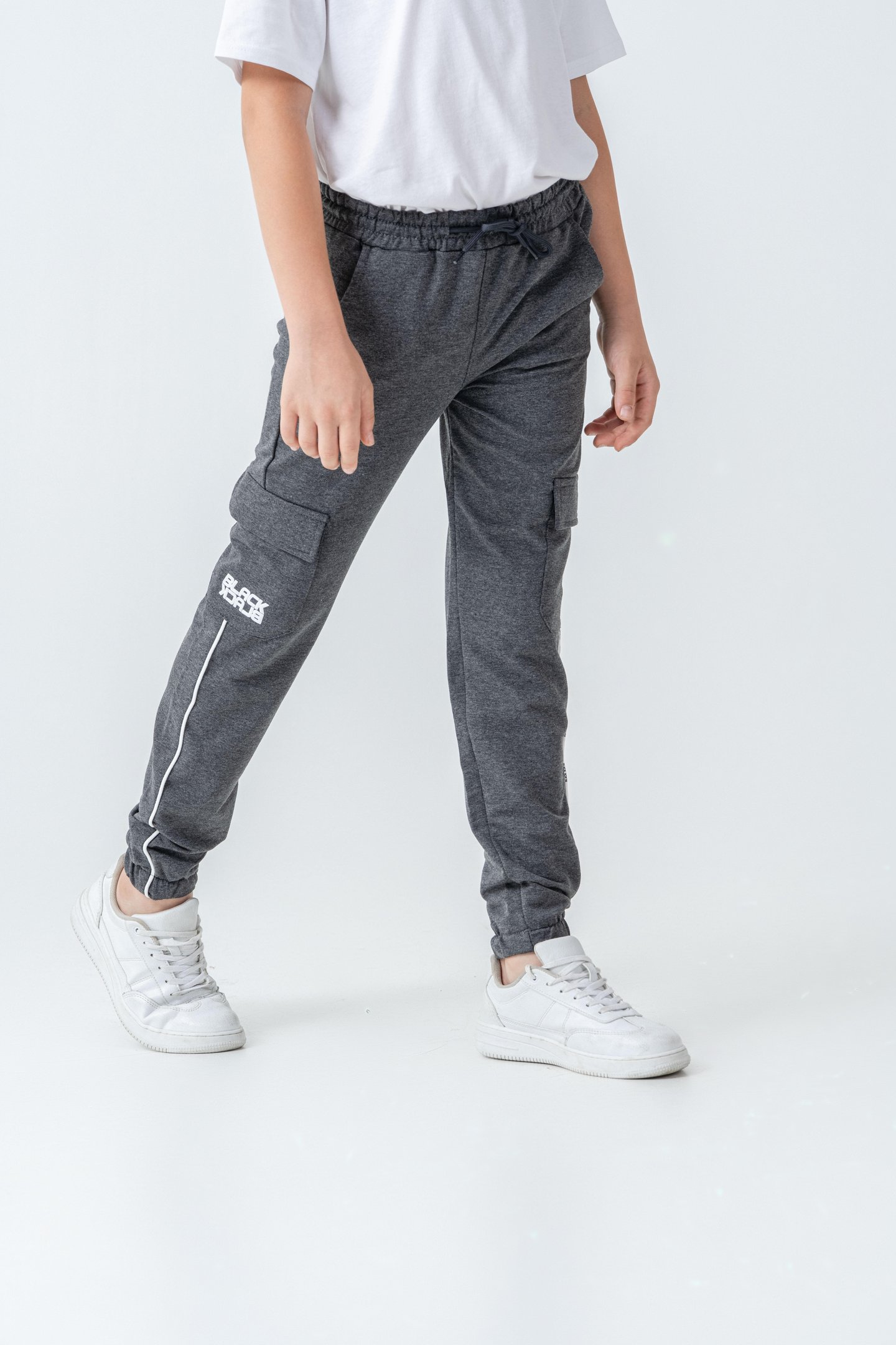 Çift Kargo Cepli Sağ Cep Baskılı Çift Bacak Biyeli Erkek Çocuk Eşofman Altı