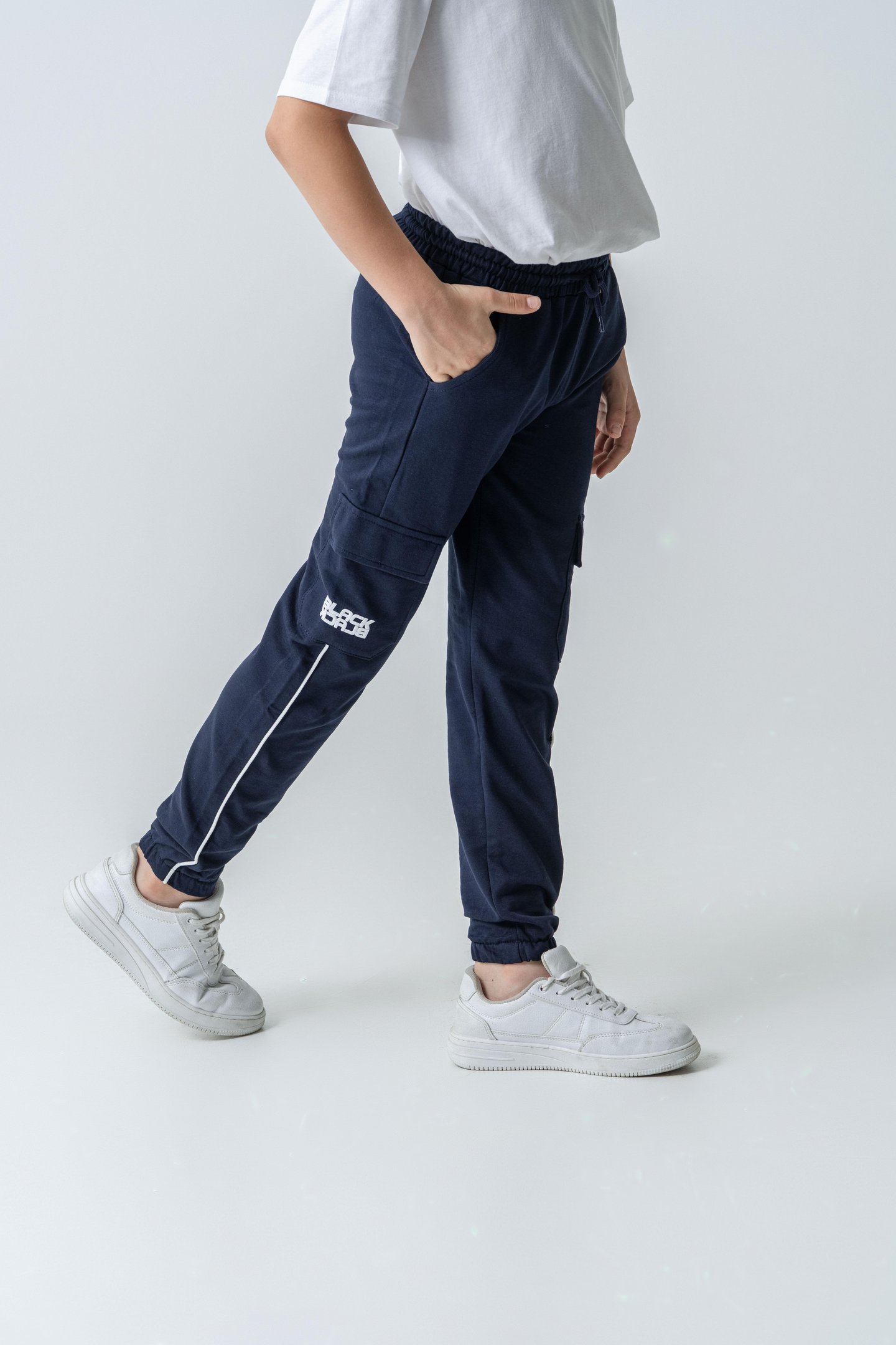 Çift Kargo Cepli Sağ Cep Baskılı Çift Bacak Biyeli Erkek Çocuk Eşofman Altı