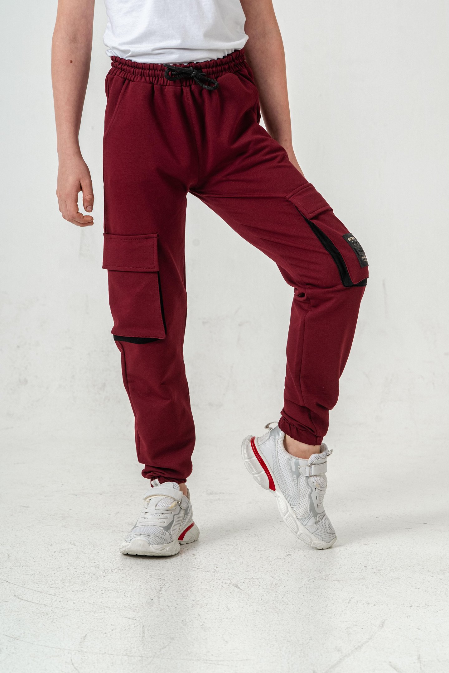 Çift Kargo Cepli Sol Cep Kapagı Armalı Erkek Çoçuk Eşofman Altı