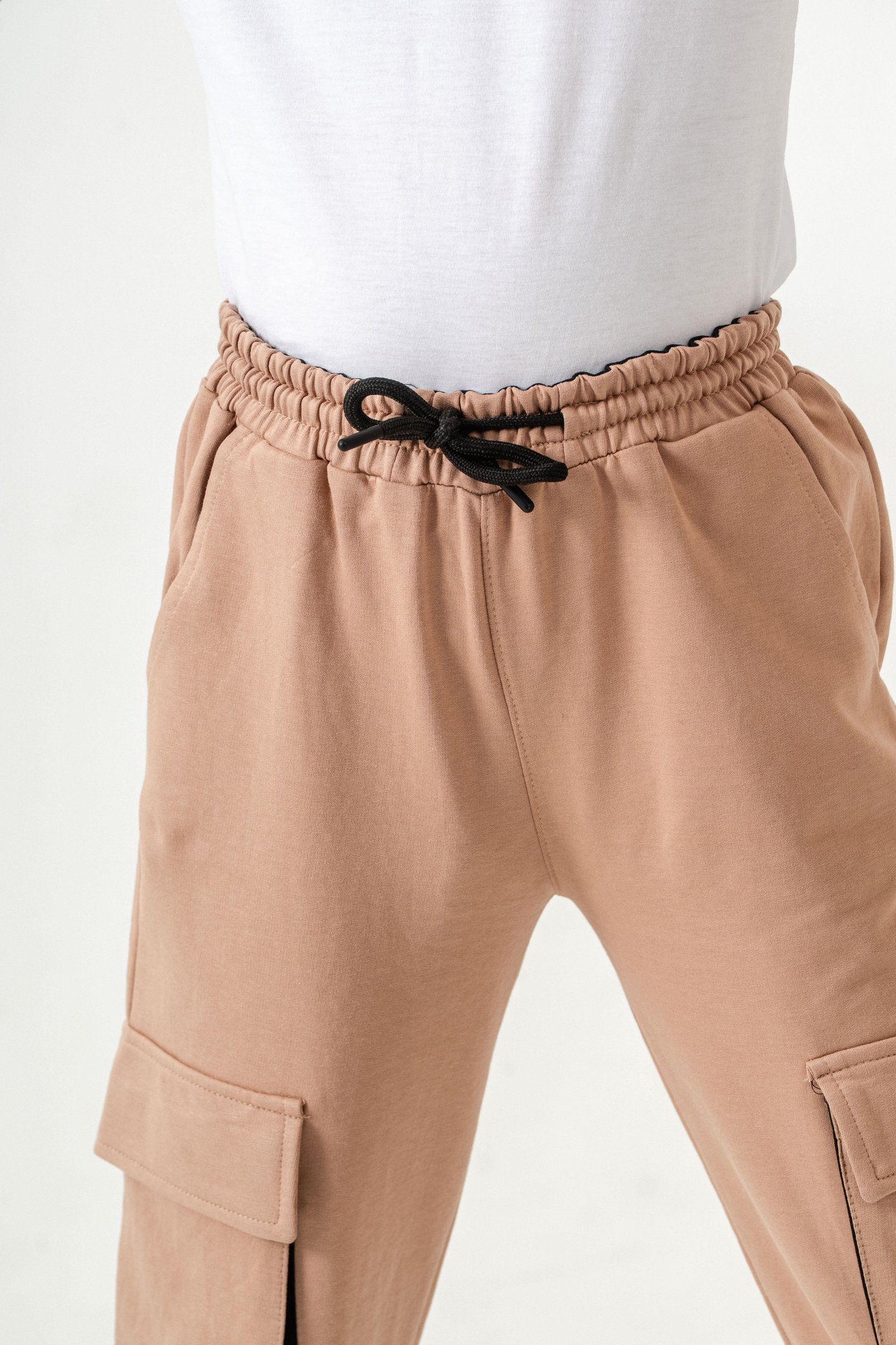 Çift Kargo Cepli Sol Cep Kapagı Armalı Erkek Çoçuk Eşofman Altı