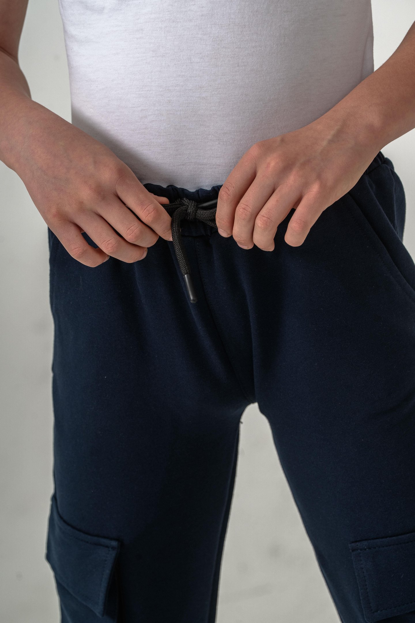 Çift Kargo Cepli Sol Cep Kapagı Armalı Erkek Çoçuk Eşofman Altı