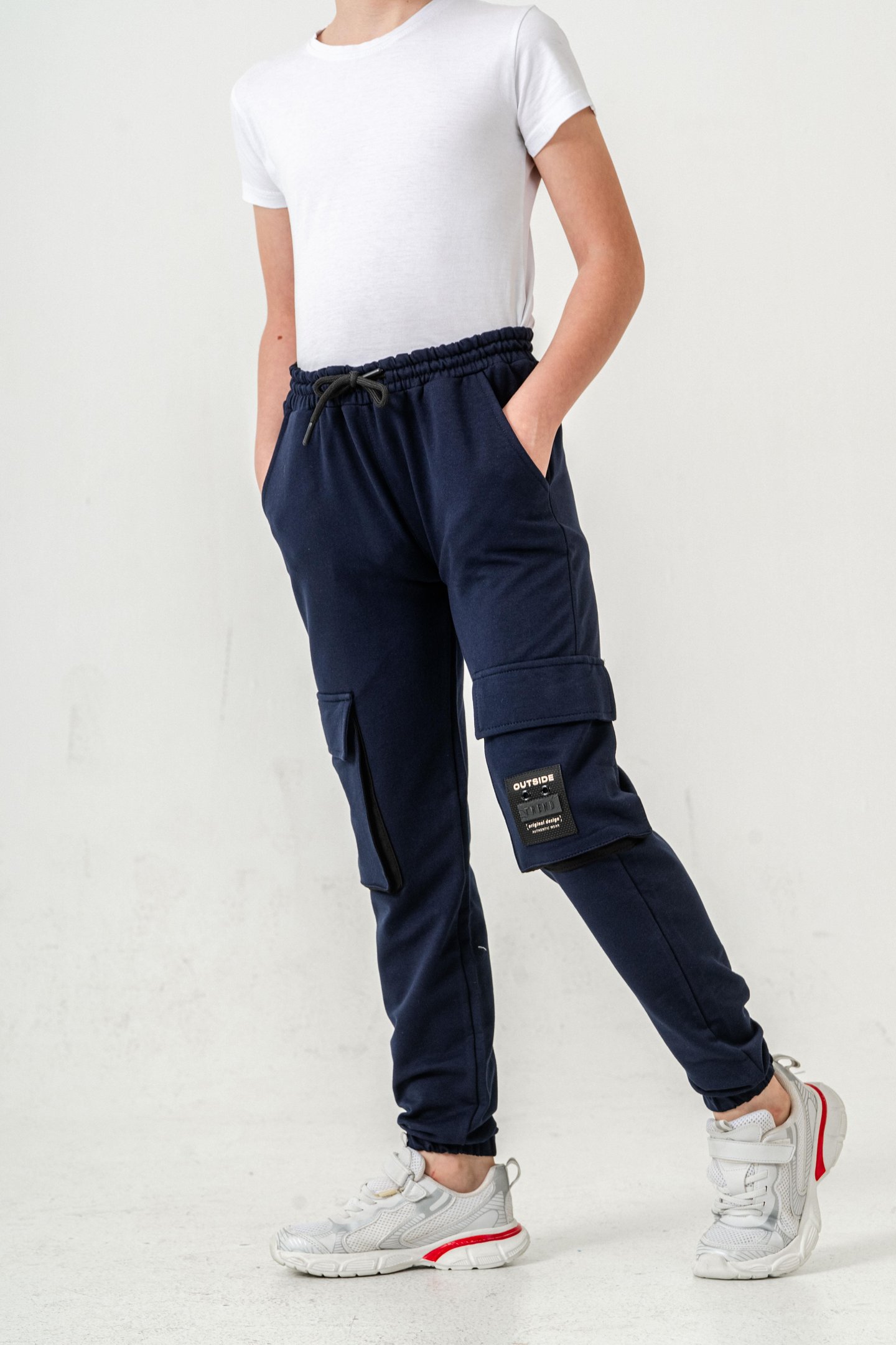 Çift Kargo Cepli Sol Cep Kapagı Armalı Erkek Çoçuk Eşofman Altı