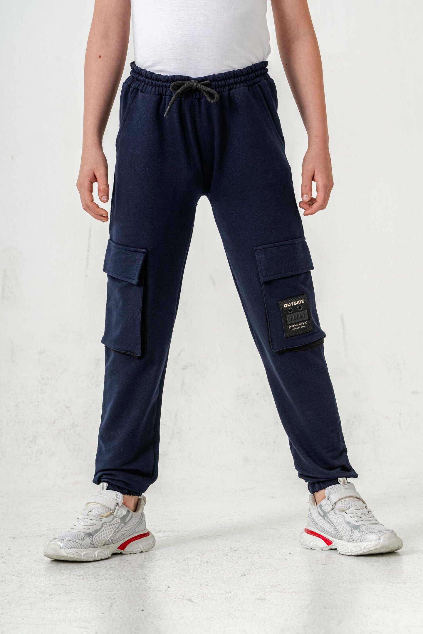 Çift Kargo Cepli Sol Cep Kapagı Armalı Erkek Çoçuk Eşofman Altı