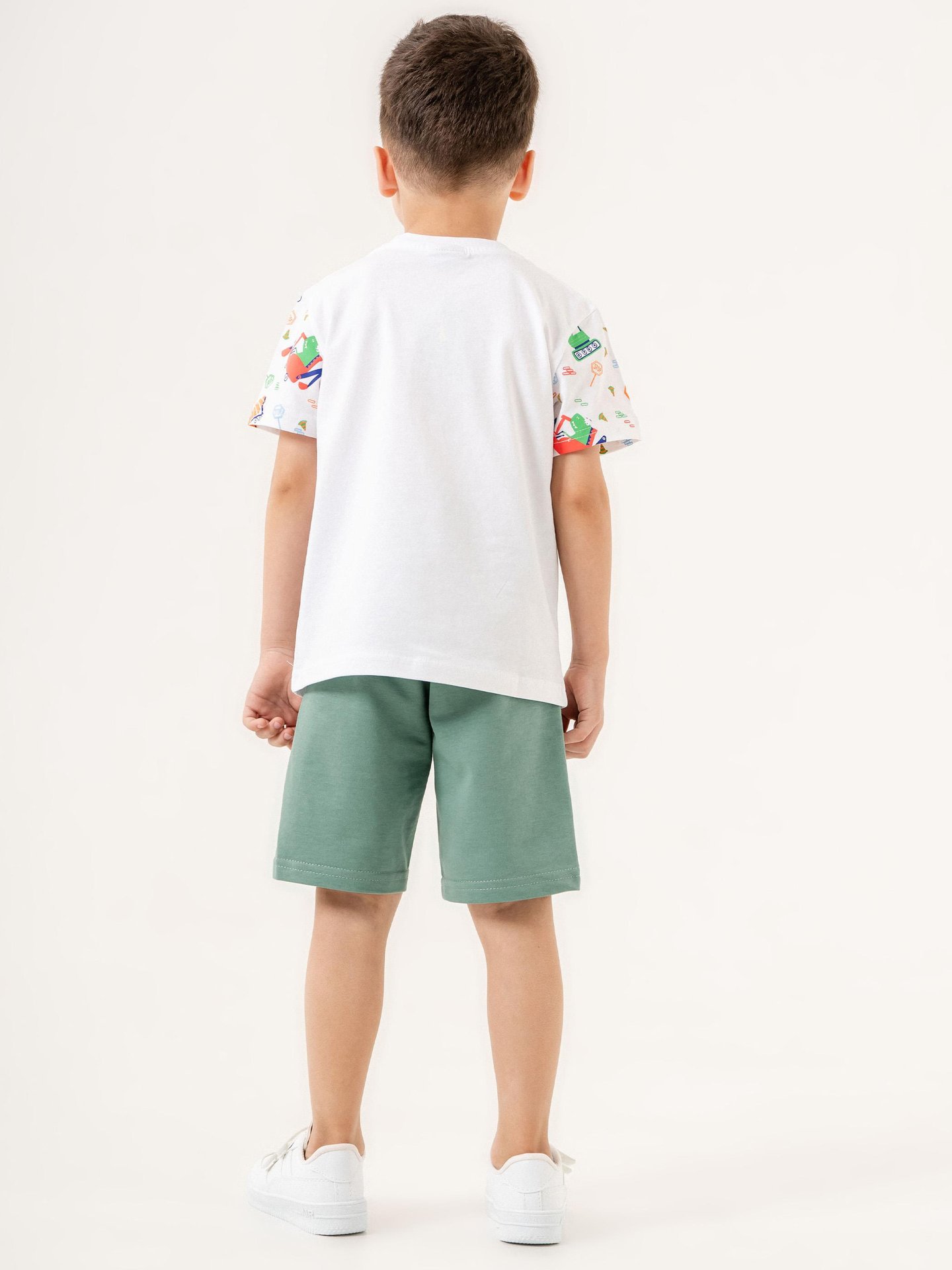 Dino Traktör Baskılı Erkek Çocuk Alt Üst Tişört Şort Takımı