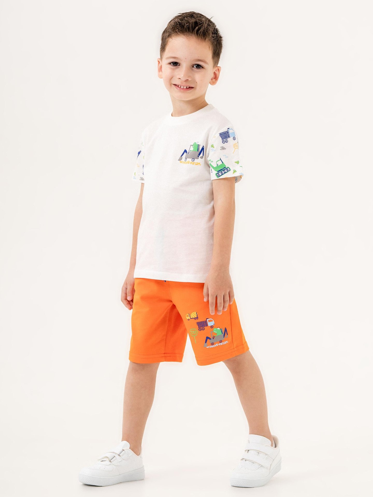 Dino Traktör Baskılı Erkek Çocuk Alt Üst Tişört Şort Takımı