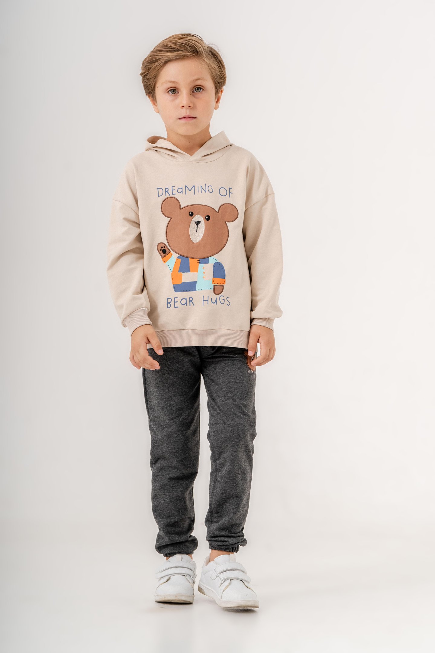 Dreaming Of Bear Hugs Baskılı Erkek Çocuk Alt-Üst Eşofman Takımı