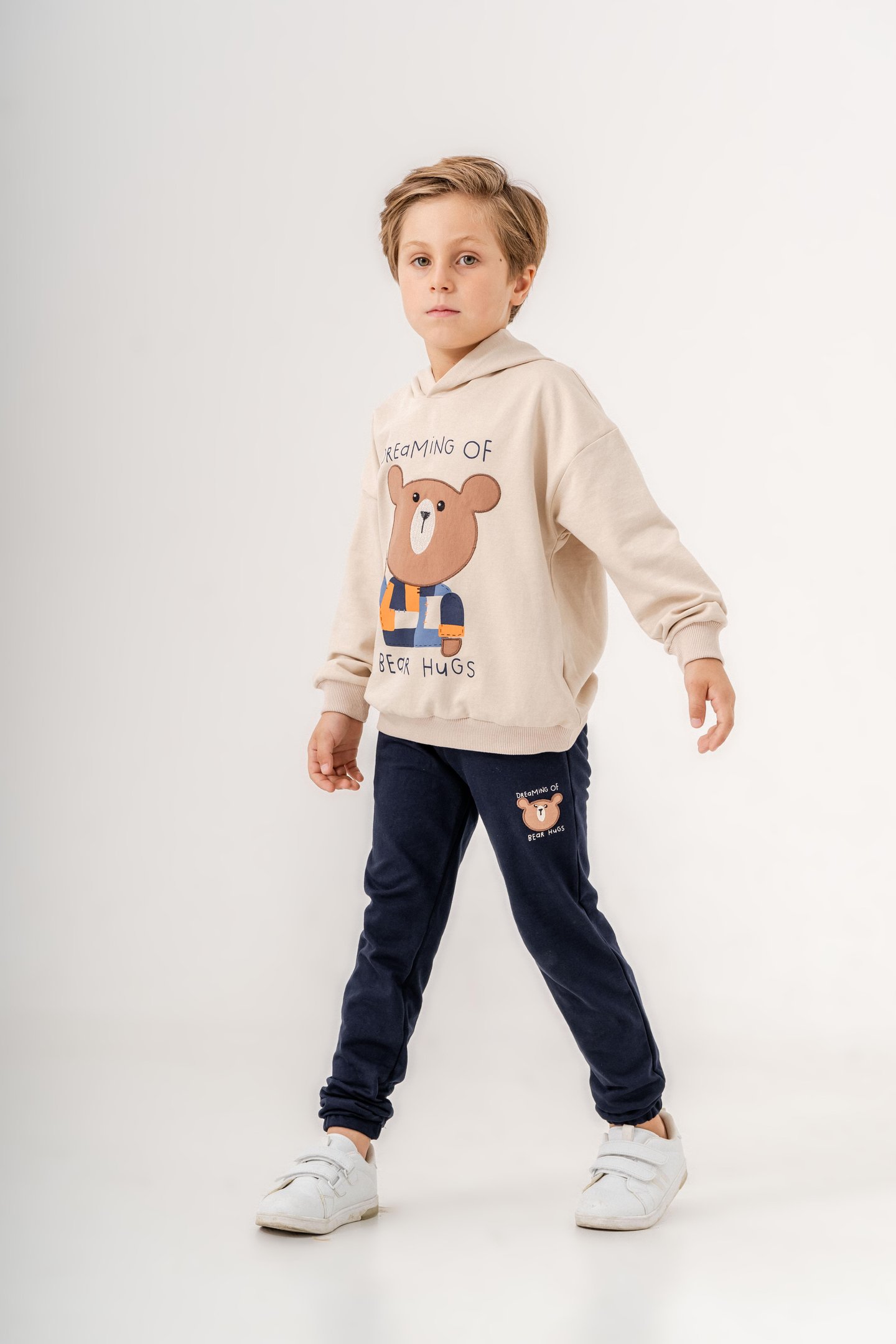 Dreaming Of Bear Hugs Baskılı Erkek Çocuk Alt-Üst Eşofman Takımı