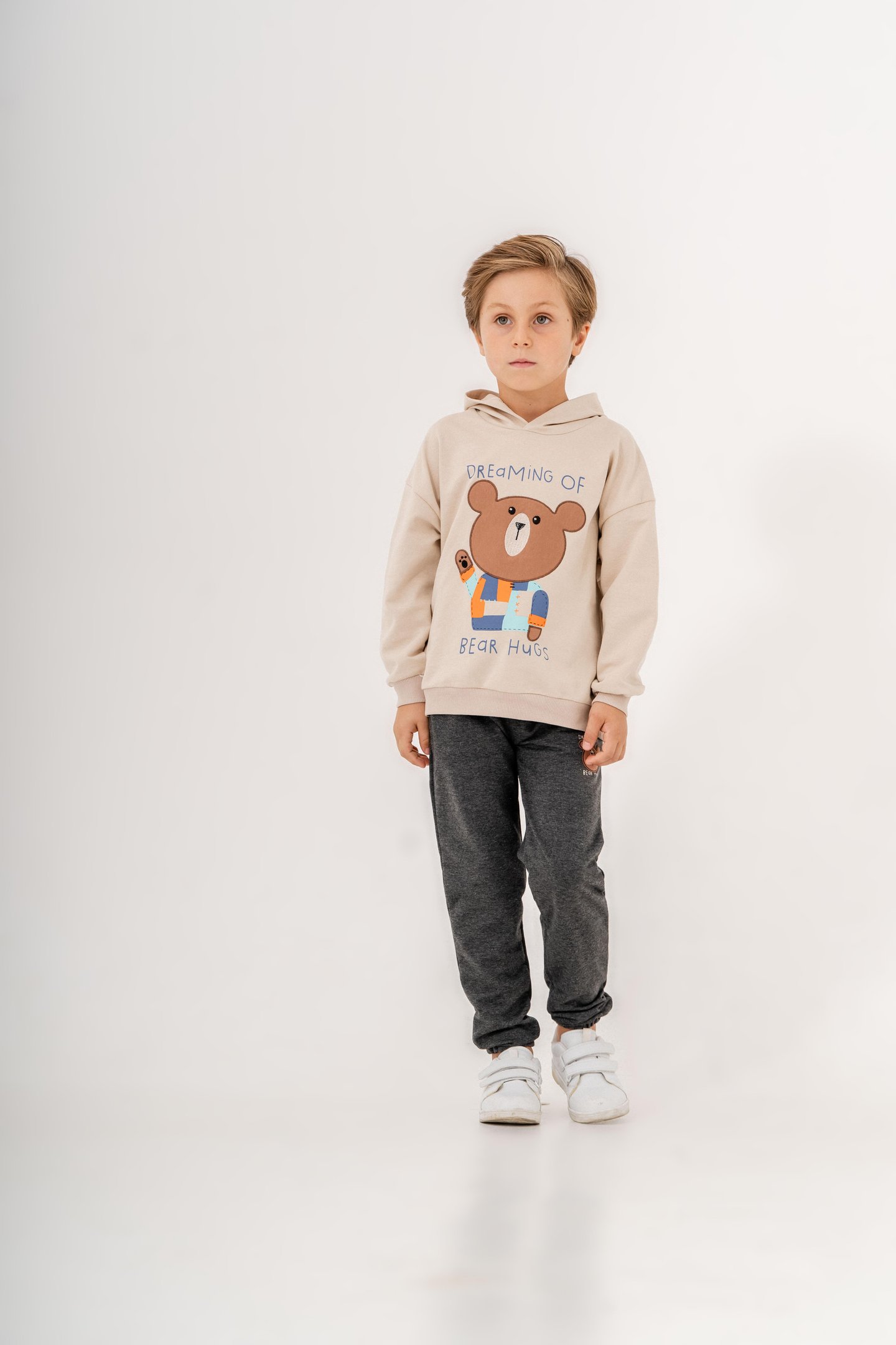 Dreaming Of Bear Hugs Baskılı Erkek Çocuk Alt-Üst Eşofman Takımı