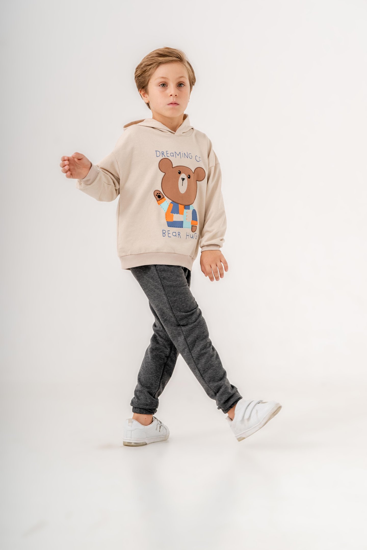 Dreaming Of Bear Hugs Baskılı Erkek Çocuk Alt-Üst Eşofman Takımı