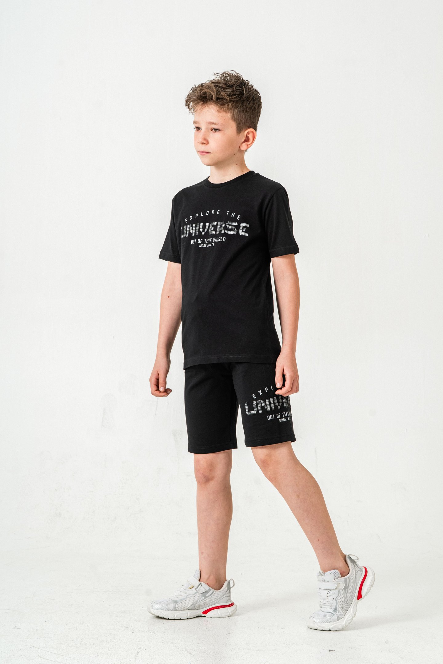 Explore The Universe Out Of This World More Space Baskılı Erkek Çocuk Şort - Tişört Takımı