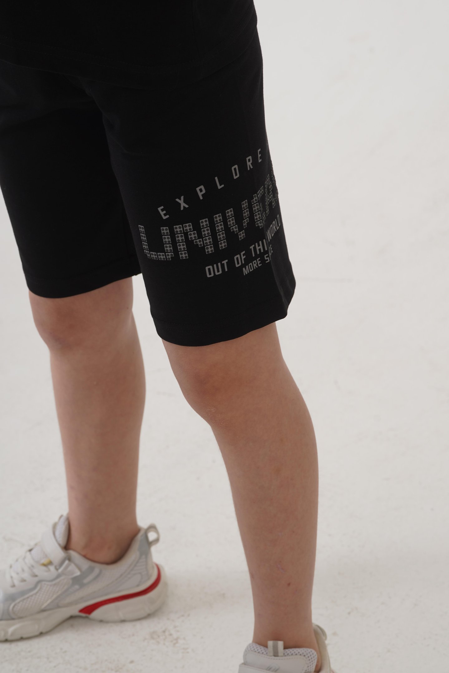 Explore The Universe Out Of This World More Space Baskılı Erkek Çocuk Şort - Tişört Takımı