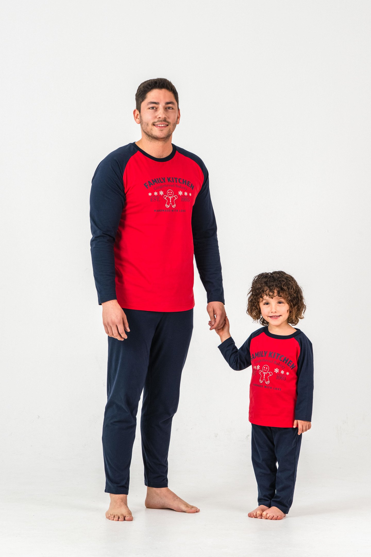 Family Kitchen Baskılı  Erkek Yetişkin Pijama Takım