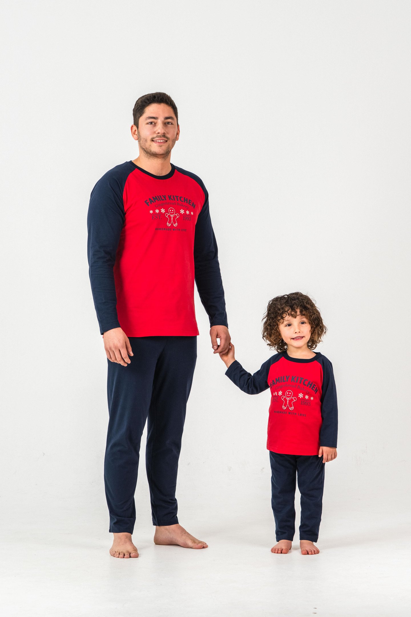 Family Kitchen Baskılı  Erkek Yetişkin Pijama Takım