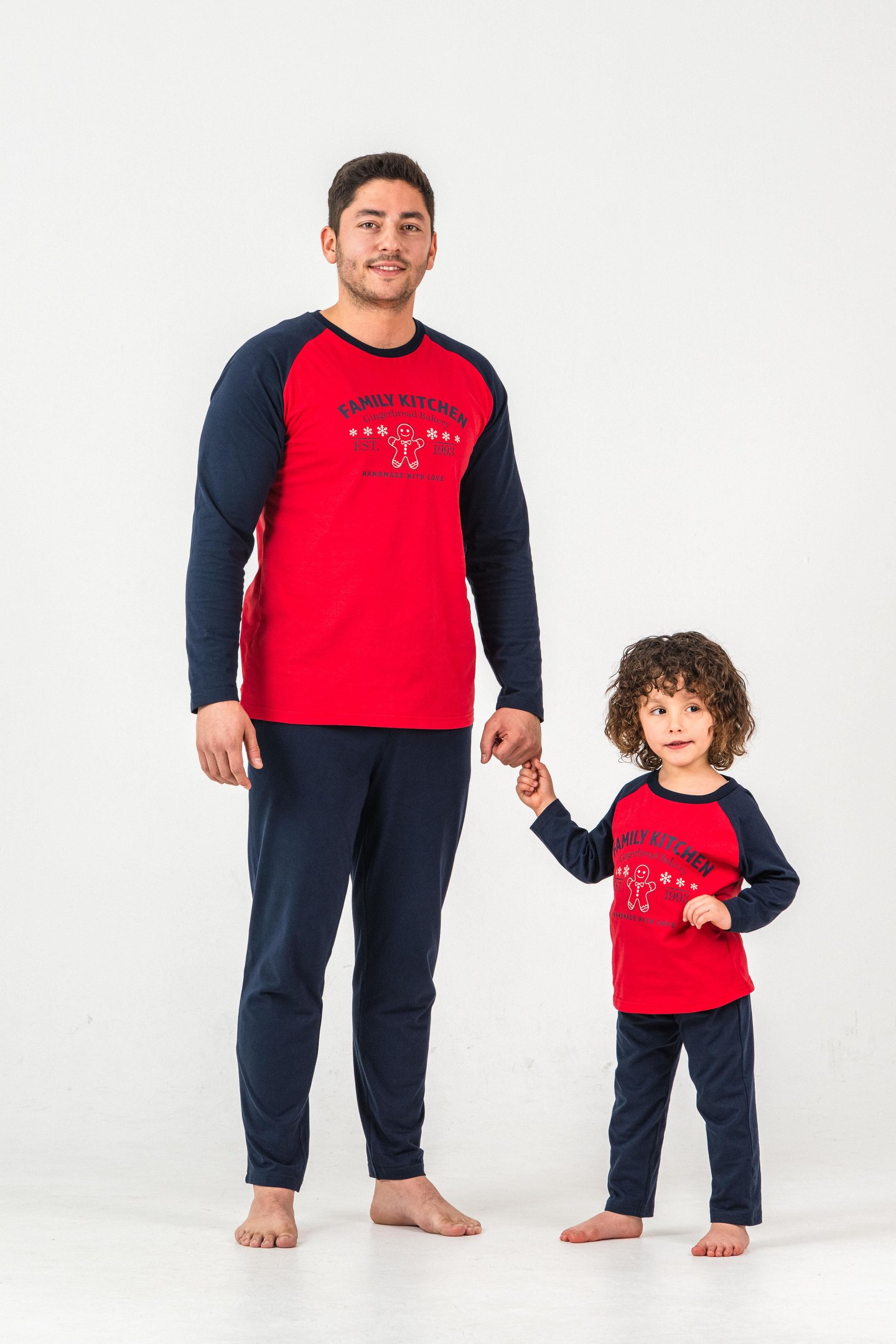 Family Kitchen Baskılı  Erkek Yetişkin Pijama Takım