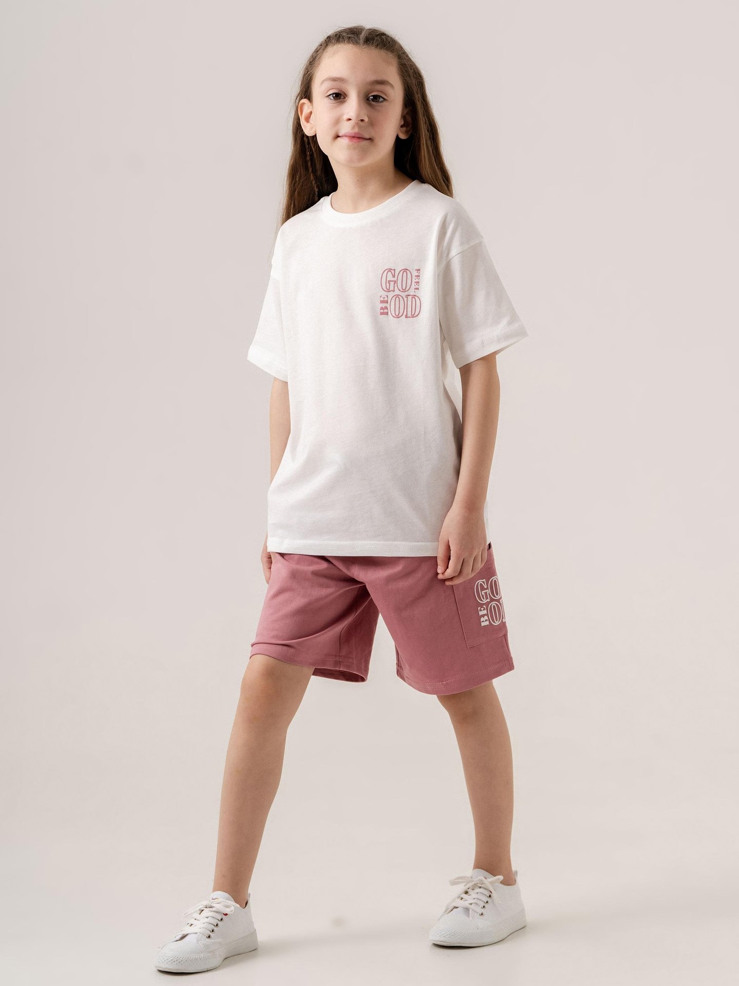 Feel Be God Baskılı Cep Baskı Detaylı Kız Çocuk T-shirt Şort Alt-Üst Takımı