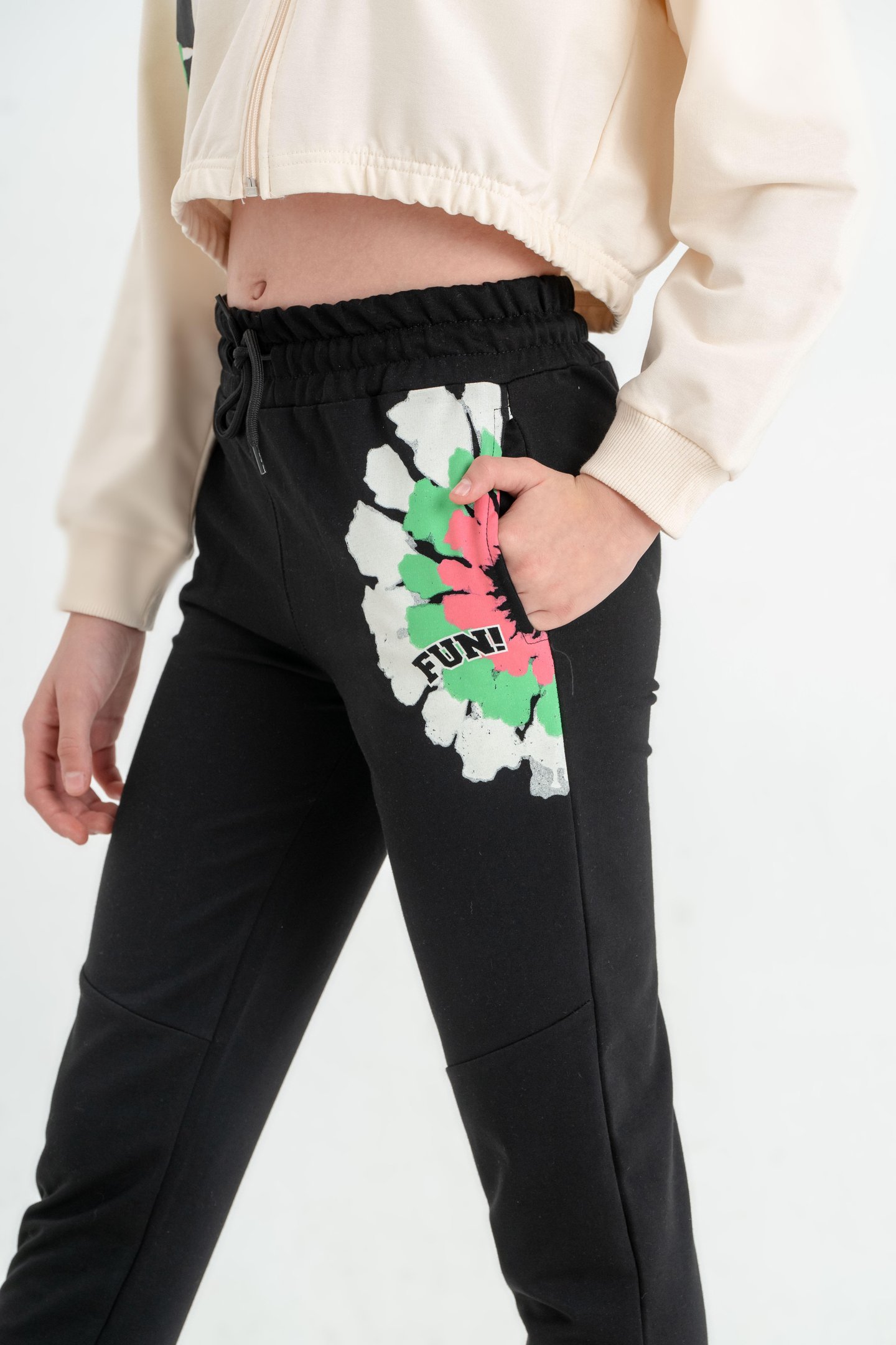 Fun Baskılı Kapüşonlu Alt Üst Kız Çocuk Eşofman Takımı