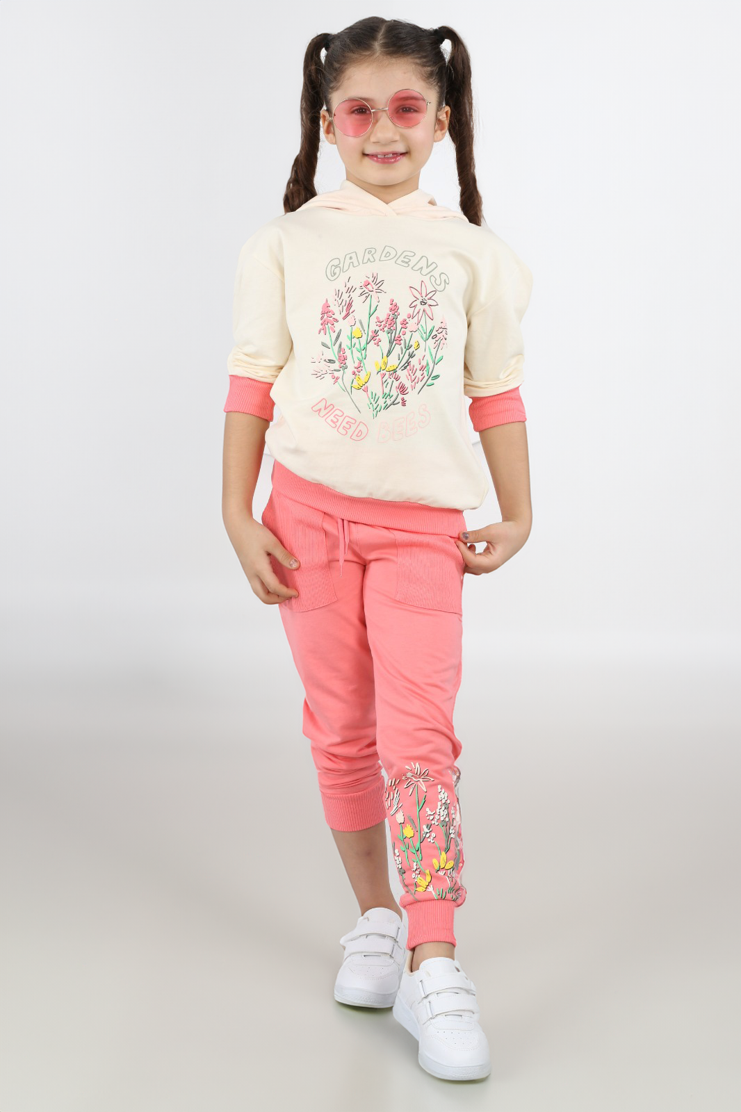 Gardens Needs Bees Baskılı Kapüşonlu Alt Üst Kız Çocuk Eşofman Takımı