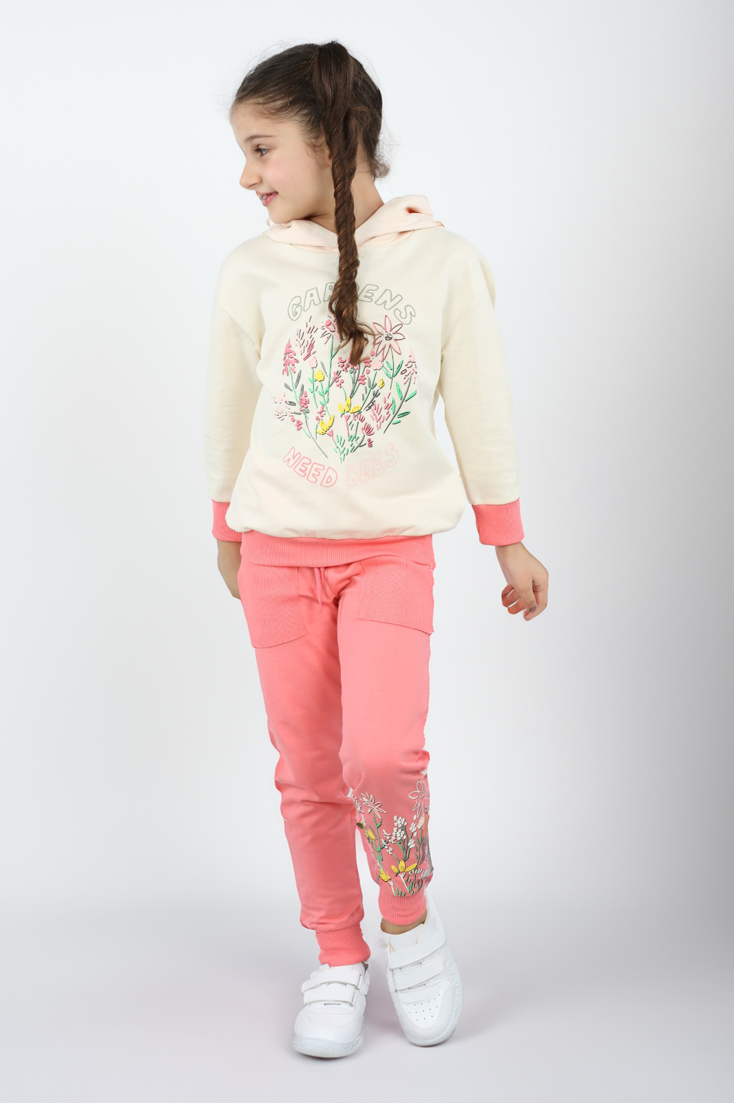 Gardens Needs Bees Baskılı Kapüşonlu Alt Üst Kız Çocuk Eşofman Takımı