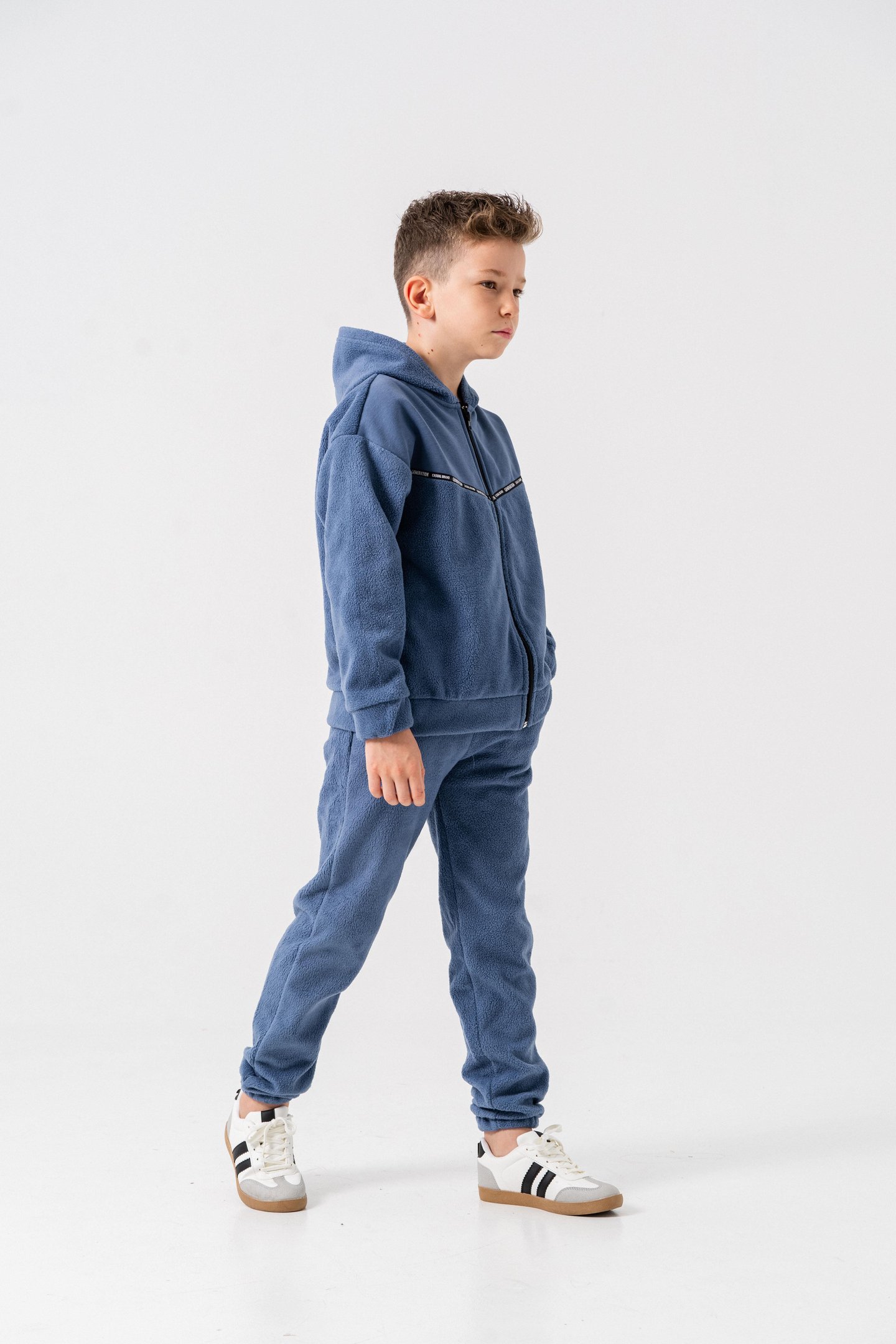 Generation Casual Brand Yazılı Şerit Baskılı Polar Erkek Çocuk Alt-Üst Eşofman Takımı