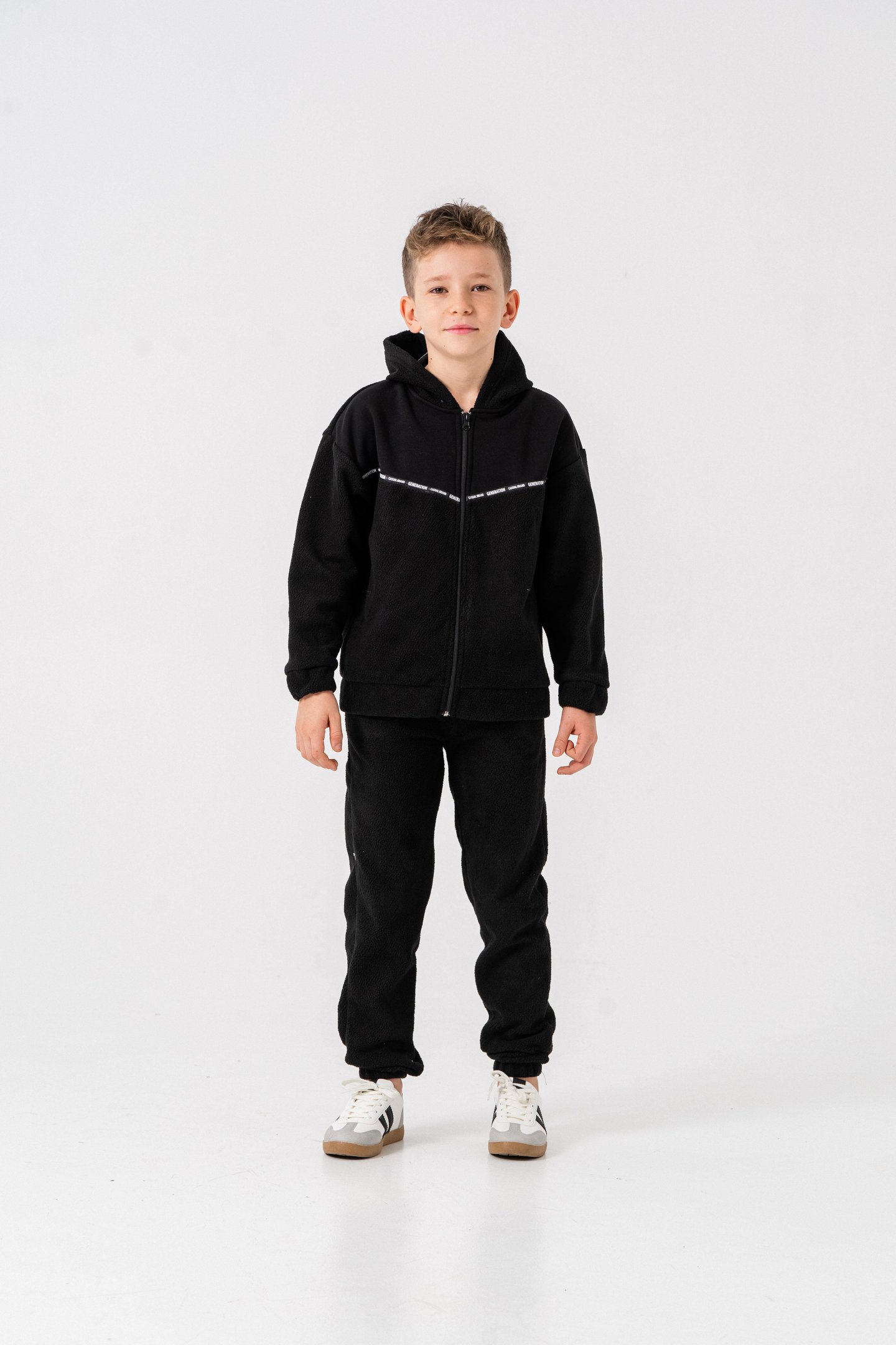 Generation Casual Brand Yazılı Şerit Baskılı Polar Erkek Çocuk Alt-Üst Eşofman Takımı