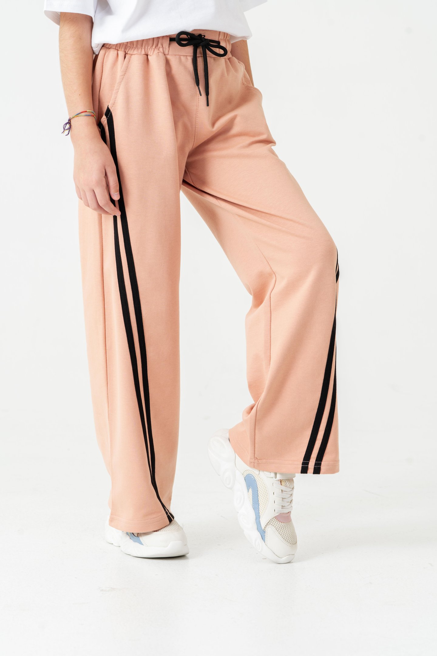 Geniş Paçalı Balık Sırtı Yanları Şeritli Kız Çocuk Eşofman Altı